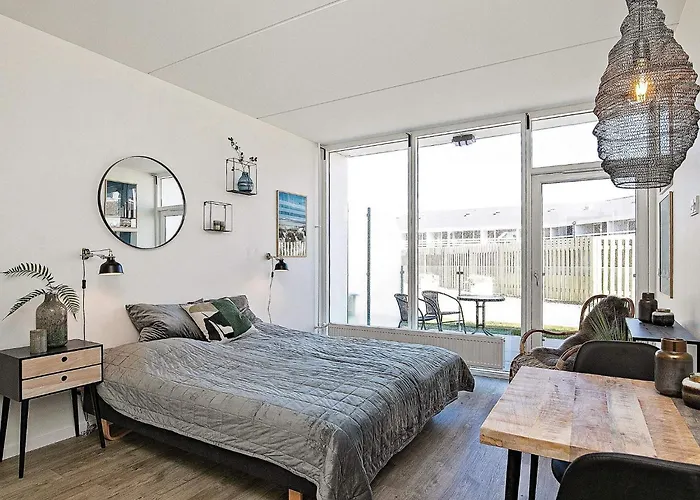 Premium With Loft In Lägenhet Ringkøbing